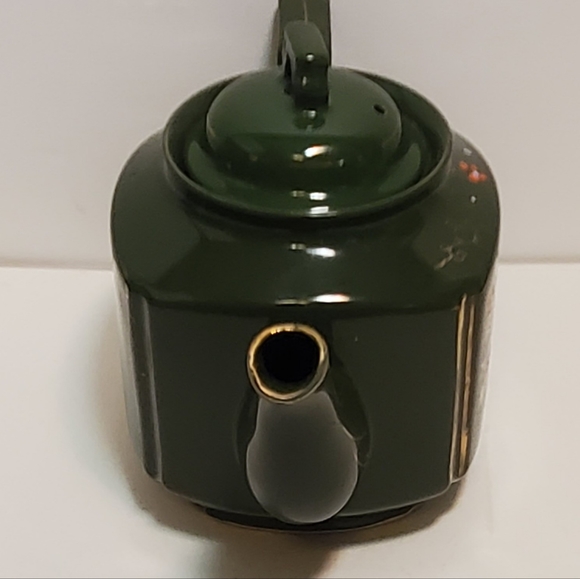 Vintage Olive Green Teapot Hand Painted in Japan - Picture 6 of 7
